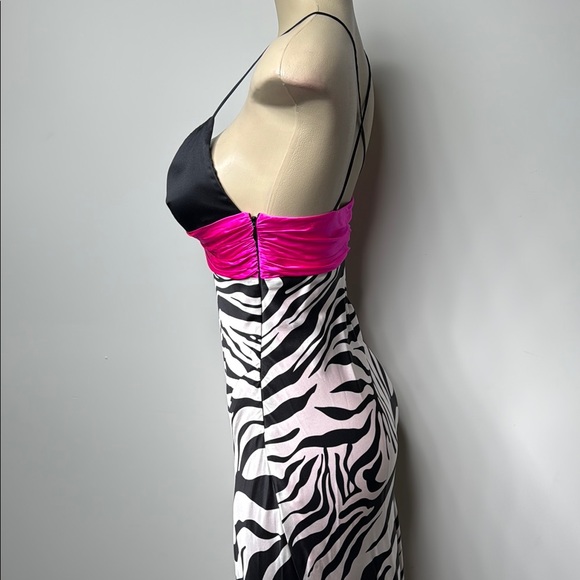Cache Black and Pink satin Zebra Print Maxi Dress - Picture 5 of 11